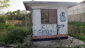 Entrada Barrio El Delirio, en Barlovento, considerado Zona de Paz