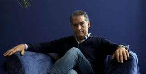 Greeks Bearing Gifts - Philip Kerr