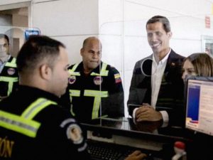 “Como Guaidó por su casa” - Laureano Márquez