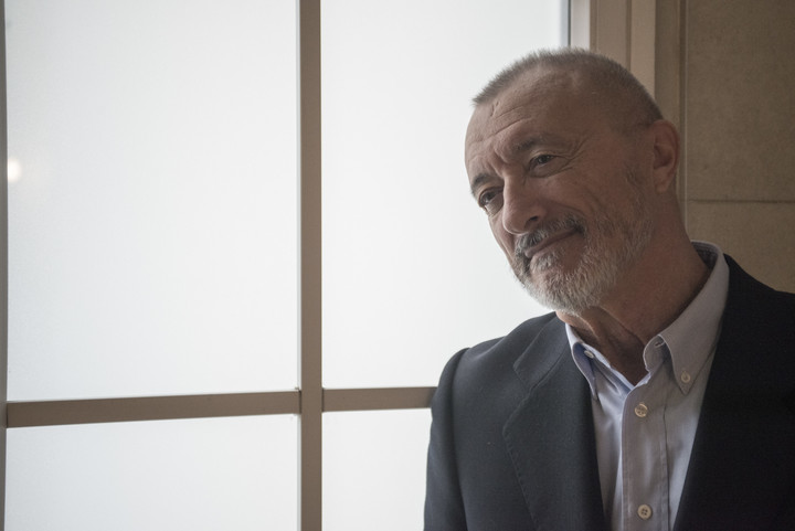 Arturo Pérez-Reverte: “Nadie que conozca la historia argentina puede ser optimista” - Clarín.com