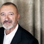 Sobre héroes y/o asesinos – Arturo Pérez Reverte