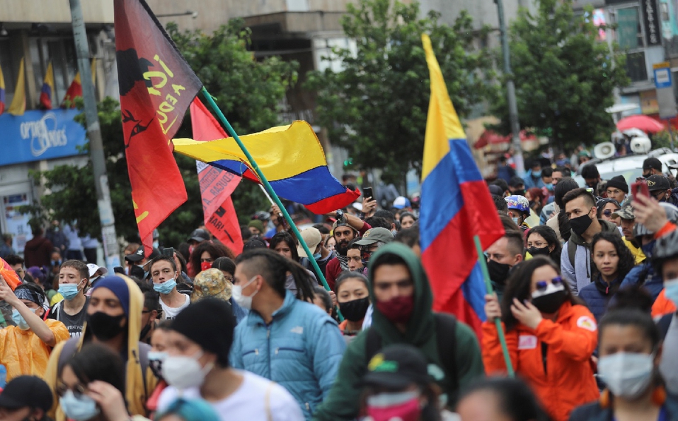 Desde Bogotá - Ibsen Martínez